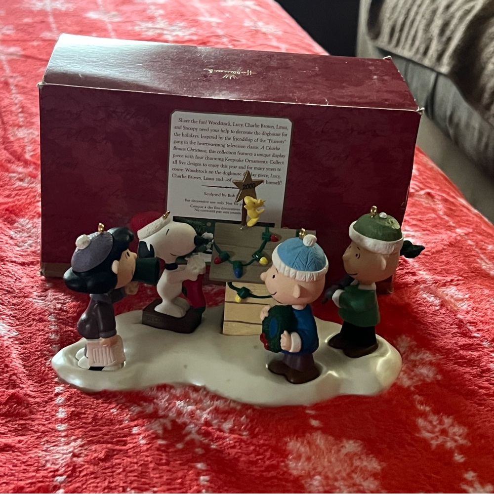 Vintage Hallmark Keepsake peanuts. Charlie Brown Christmas